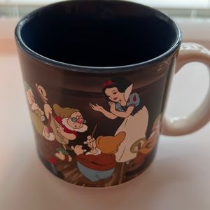 EUC Vintage Disney Snow White Mug